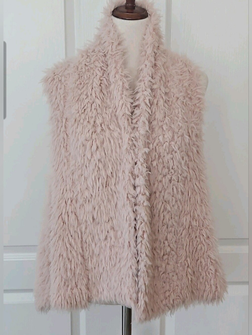 En Crème Shaggy Faux Fur Open Front Vest Blush Pink M
